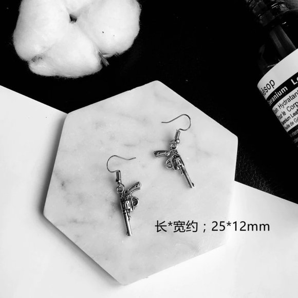 Silver Pistol Dangle Earrings - Picture 1 of 1